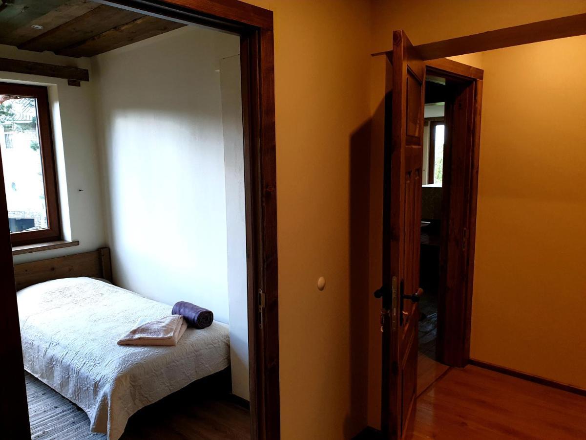 Guest House And Camping Jūrkalne エクステリア 写真
