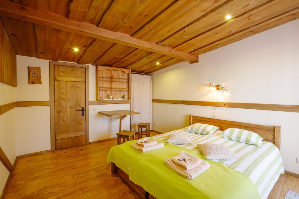 Guest House And Camping Jūrkalne エクステリア 写真